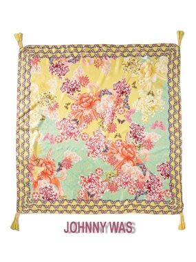 🌸 Johnny Was Charlie Print Silk Square Scarf - NIP & GORGEOUS!